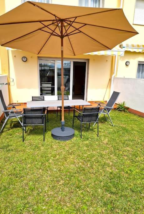 Villa Deluxe Playa Foz Esterno foto